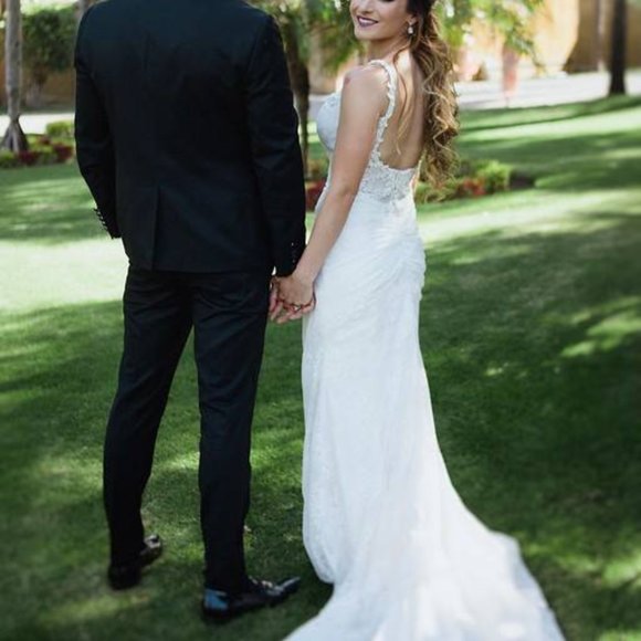 Helena Rebecca Ingram Wedding gown dress size 4 - Picture 8 of 13